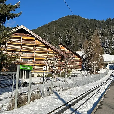 In Sur Ollon, Emeraude, For 3 Only 100m To Bretaye Train Appartement Villars-sur-Ollon