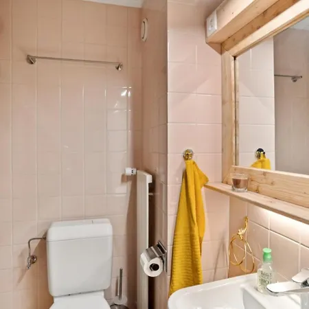 Appartement In Sur Ollon, Emeraude, For 3 Only 100m To Bretaye Train