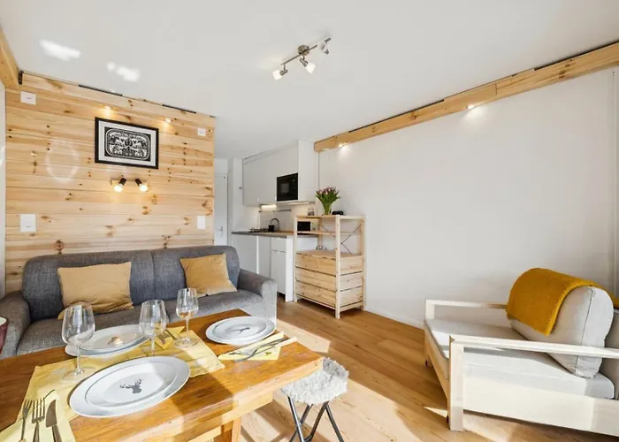 In Sur Ollon, Emeraude, For 3 Only 100m To Bretaye Train דירה