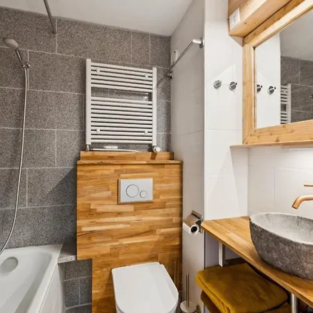 In Sur Ollon, Emeraude, For 3 Only 100m To Bretaye Train Apartment Villars-sur-Ollon